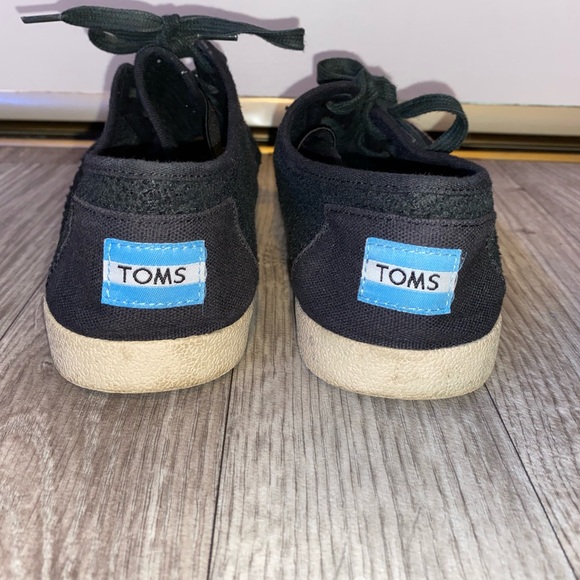 Black toms shoes π - Picture 4 of 5